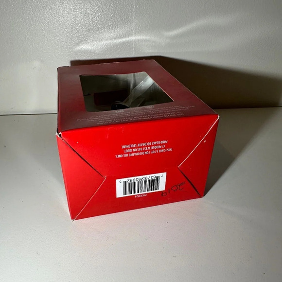 Bundle of 2  Hallmark Wonder Woman ornaments. NEW - Picture 3 of 9